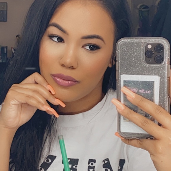 Meet your Posher, Chalice - Picture 2 of 3